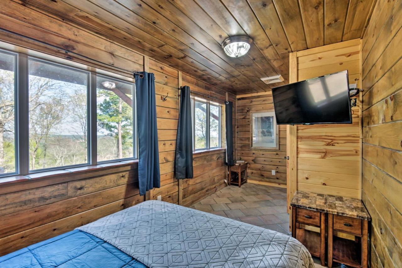 Broken Bow Mountaintop Home With Hot Tub! ภายนอก รูปภาพ
